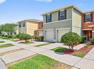 748 Cresting Oak Cir #63, Orlando, FL 32824