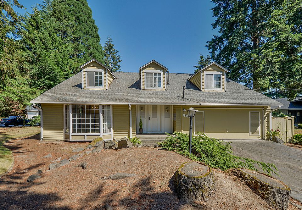 1st image of 16404 NE 20th St