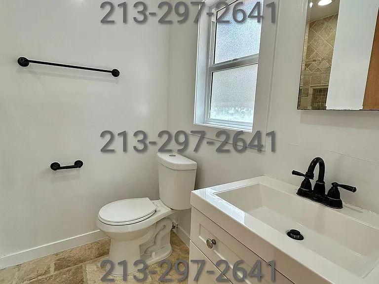 1837 N Kingsley Dr #9 — Photo 4