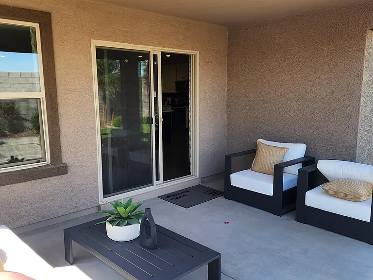 24661 W Jessica Ln — Photo 29