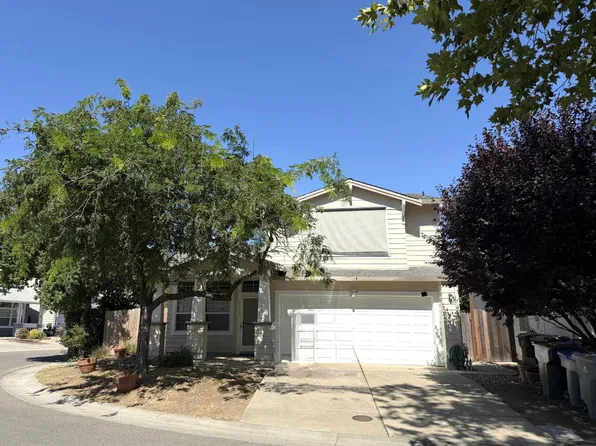 2247 Halsey Cir, Davis, CA 95618