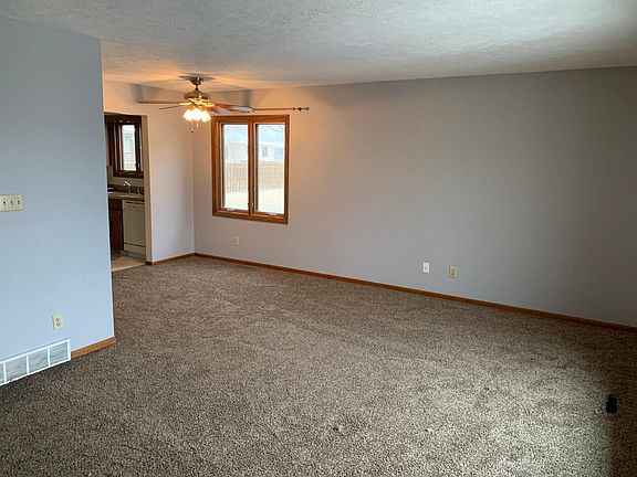 2nd image of 2519-2521 E 22nd St