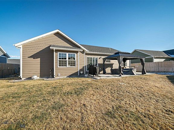 5th image of 1103 Falcon Ridge Blvd