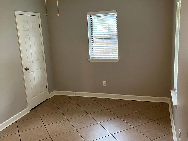 209 Rita Dr — Photo 14