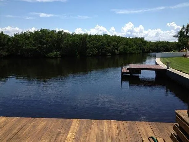 9431 Sun Isle Dr NE — Photo 12