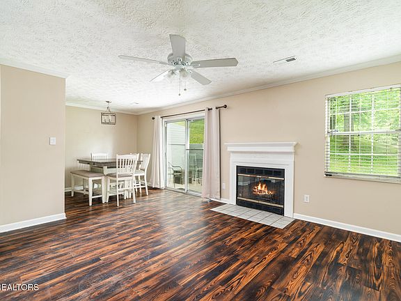 5th image of 804 Olde Pioneer Trl APT 150