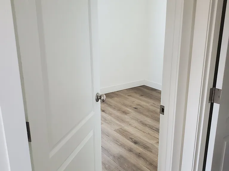 ENTRY BEDROOM #3