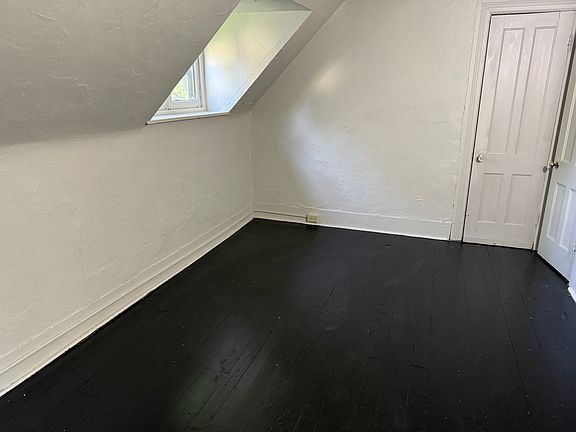 5th image of 159 Northampton St