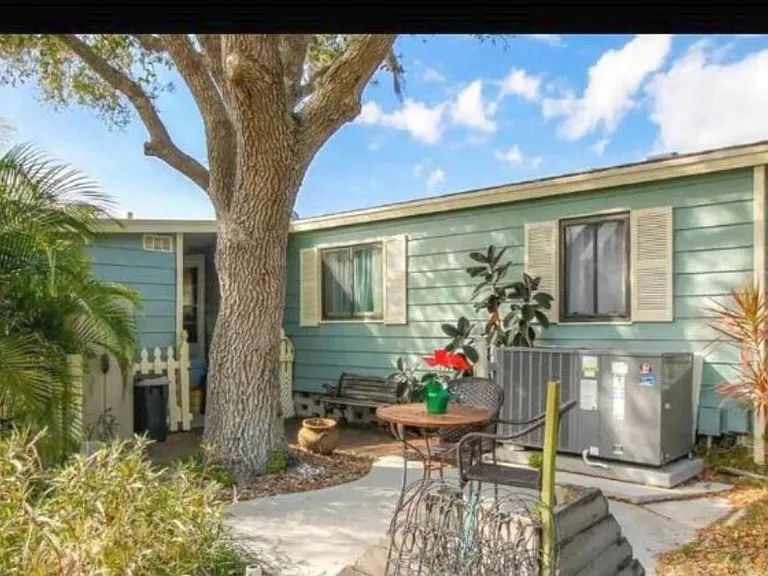 5631 Seven Oaks Dr — Photo 3
