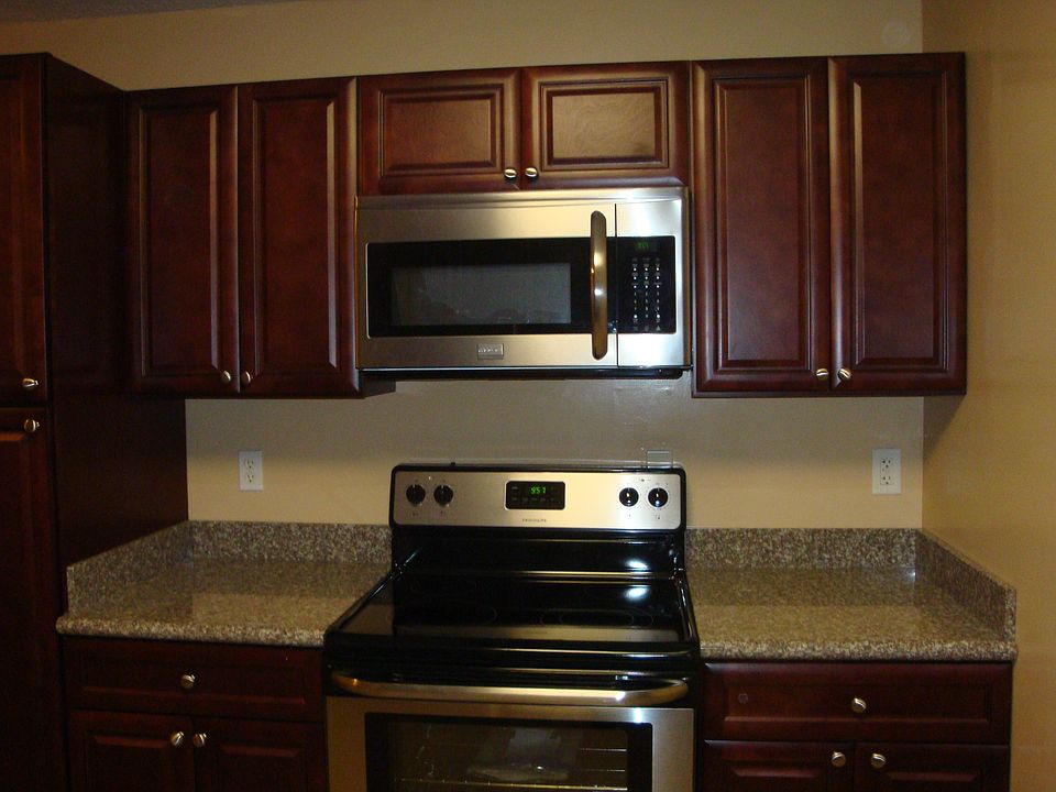 2nd image of 5734 Carver Cir