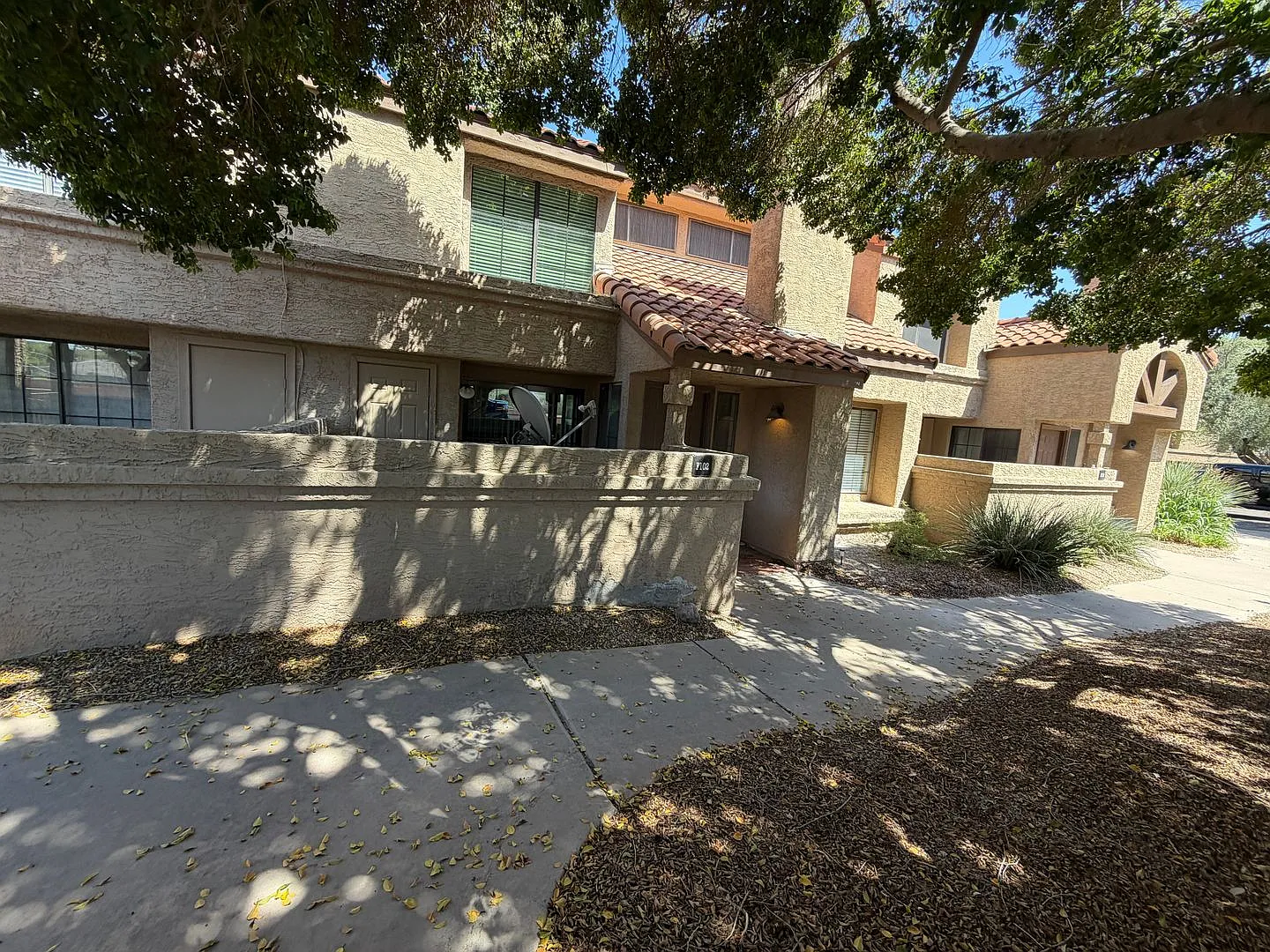 Beautifully renovated 3-bedroom, 2-bath home in the heart of Tempe — Photo 3