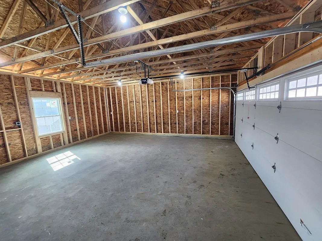 2 bed, 2.0 bath, 1369 sqft, $3,225 — Photo 4