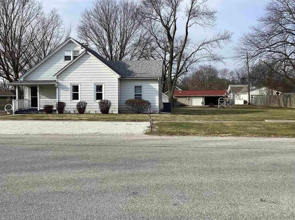423 N Main St, Hanna City, IL 61536