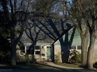 1129 Sunrise Dr, Pittsburgh, PA