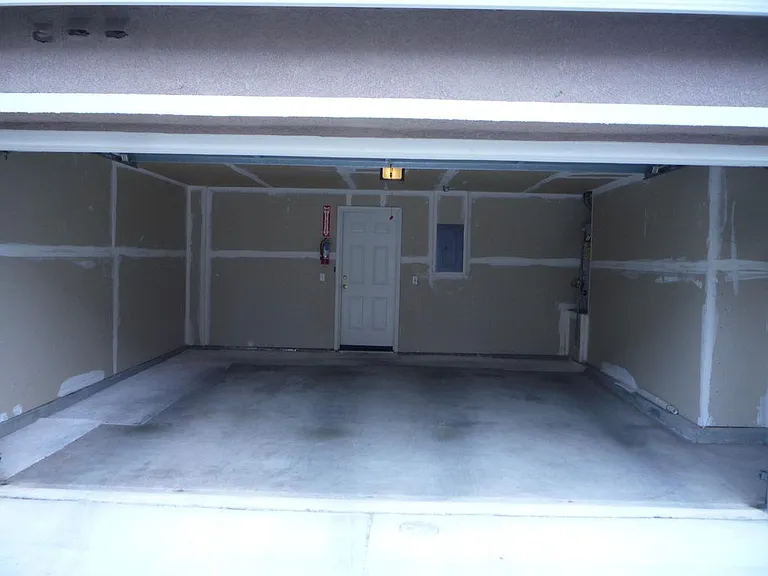 3689 Jasmine Cir — Photo 18