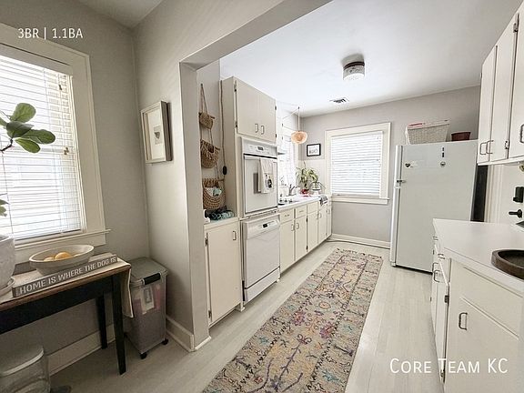 5th image of 4819 Jarboe St #Top