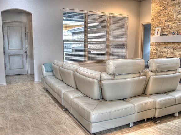 2nd image of 6006 Frio Dr