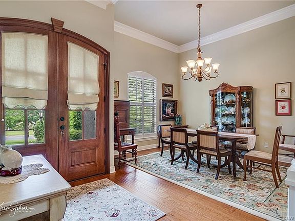 4th image of 351 Dogwood South Ln