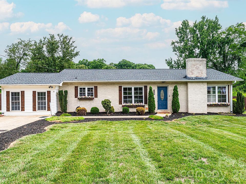 1st image of 108 Merrywood Dr