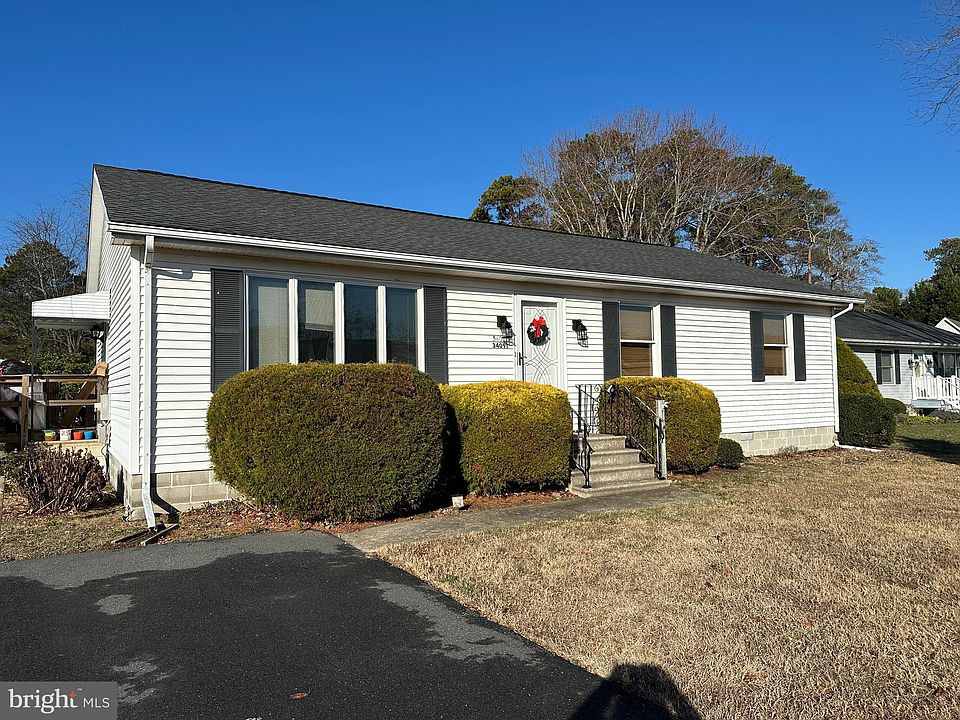 1st image of 34091 Hiawatha Blvd