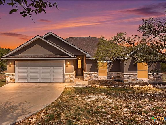 2nd image of 1361 Yaupon Dr