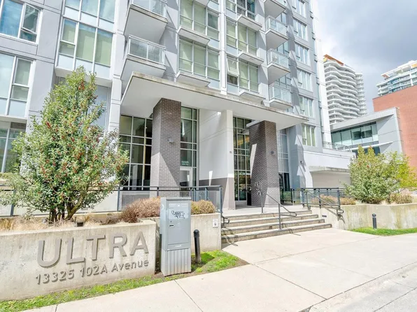 13325 102a Ave #1807, Surrey, BC V3T 0J5