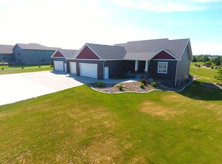 115 Watercress Ave, Bismarck, ND 58503
