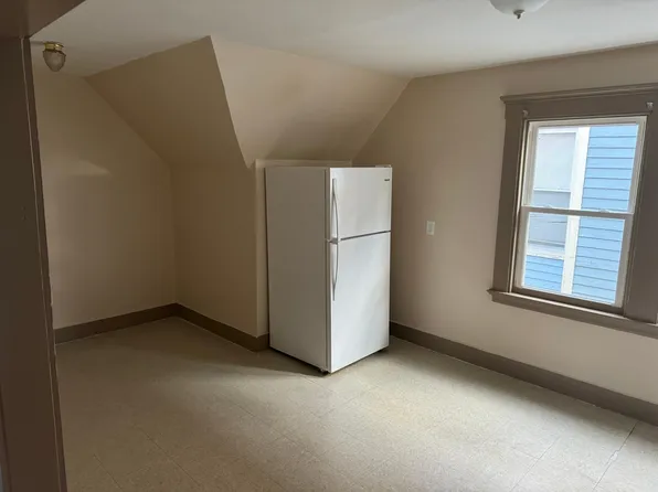 64 Ellsworth Ave #3A, New Haven, CT 06511