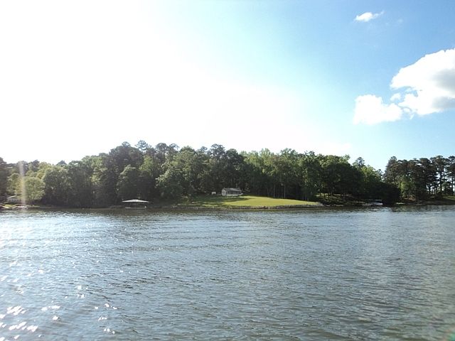1st image of 118 Holly Hill Dr
