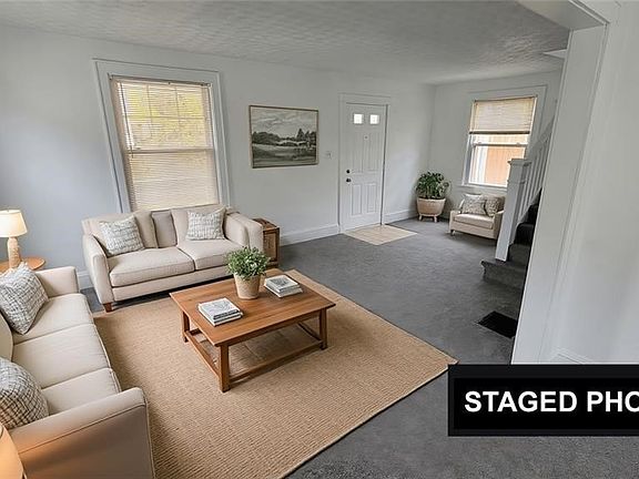 5th image of 378 Cypress Ave