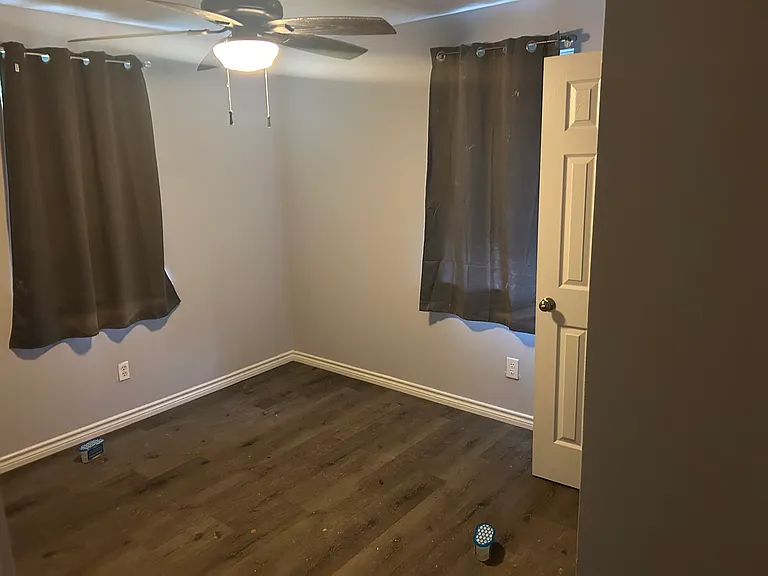 107 Cypress St — Photo 3