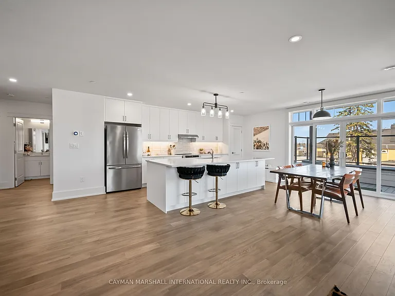 17 Cleave Ave #303 — Photo 4