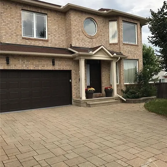 129 Rocky Hill Dr — Photo 1