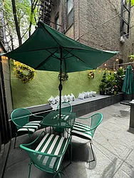 Rented by KNOCKKNOCK LLC