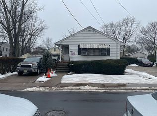 44 Home St, Somerset, NJ