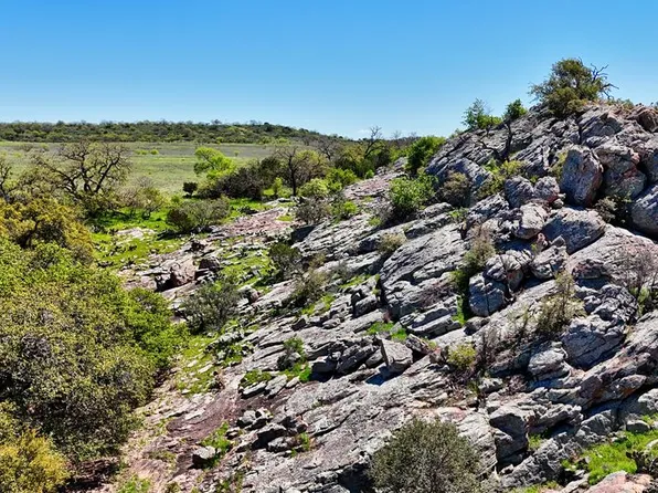 747 County Road 411a, Pontotoc, TX 76869