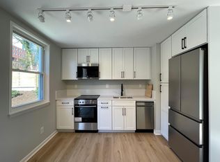 1025 Grove St UNIT B, Charlottesville, VA 22903