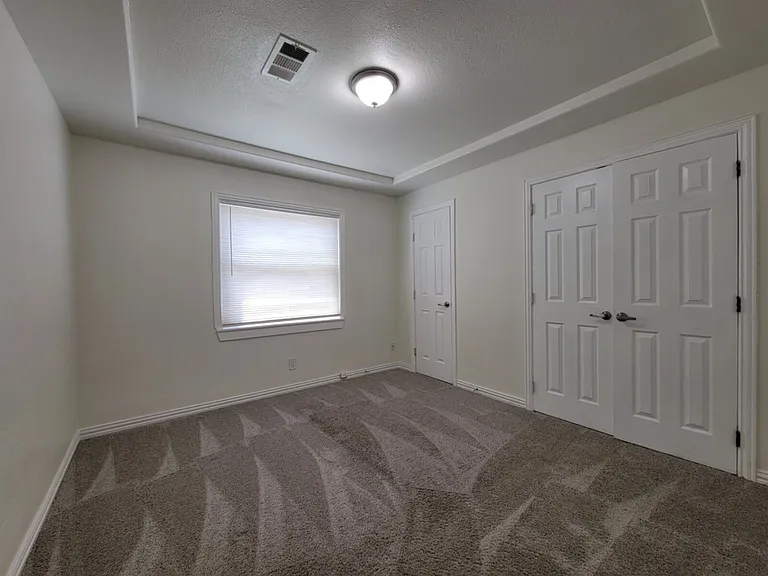 620 Lacewood Dr — Photo 8