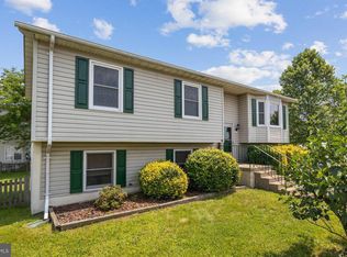 6237 Winston Pl, Bealeton, VA 22712