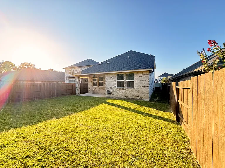 17542 Rosette Grass Dr — Photo 21