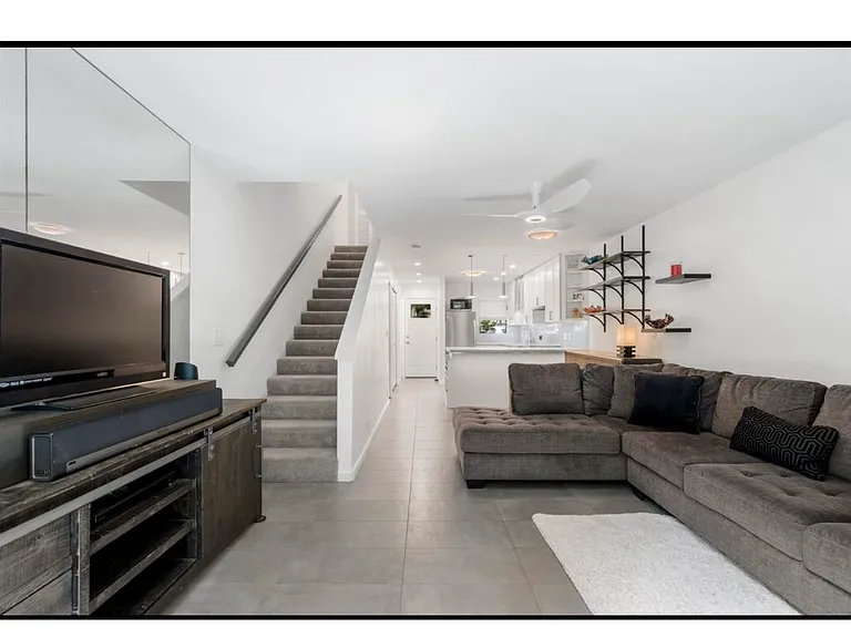 68 Walaka St #5 — Photo 7