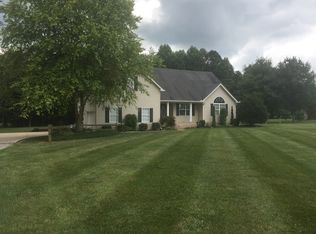 476 Bell Rd, Morrison, TN 37357