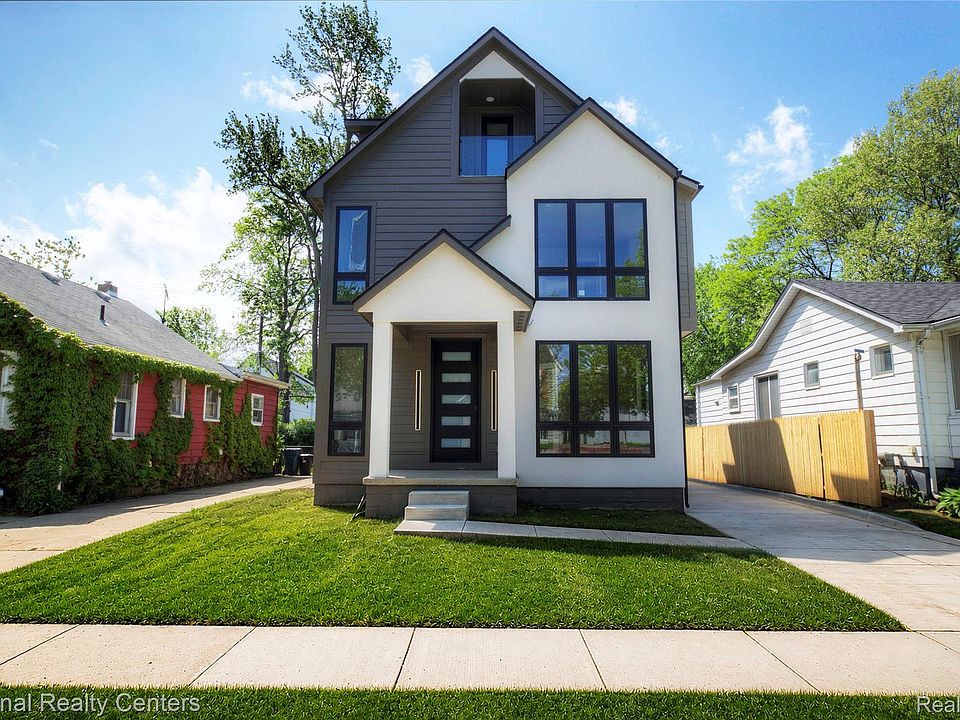 1st image of 1292 Holland St