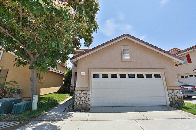 1st image of 835 Pathfinder Way