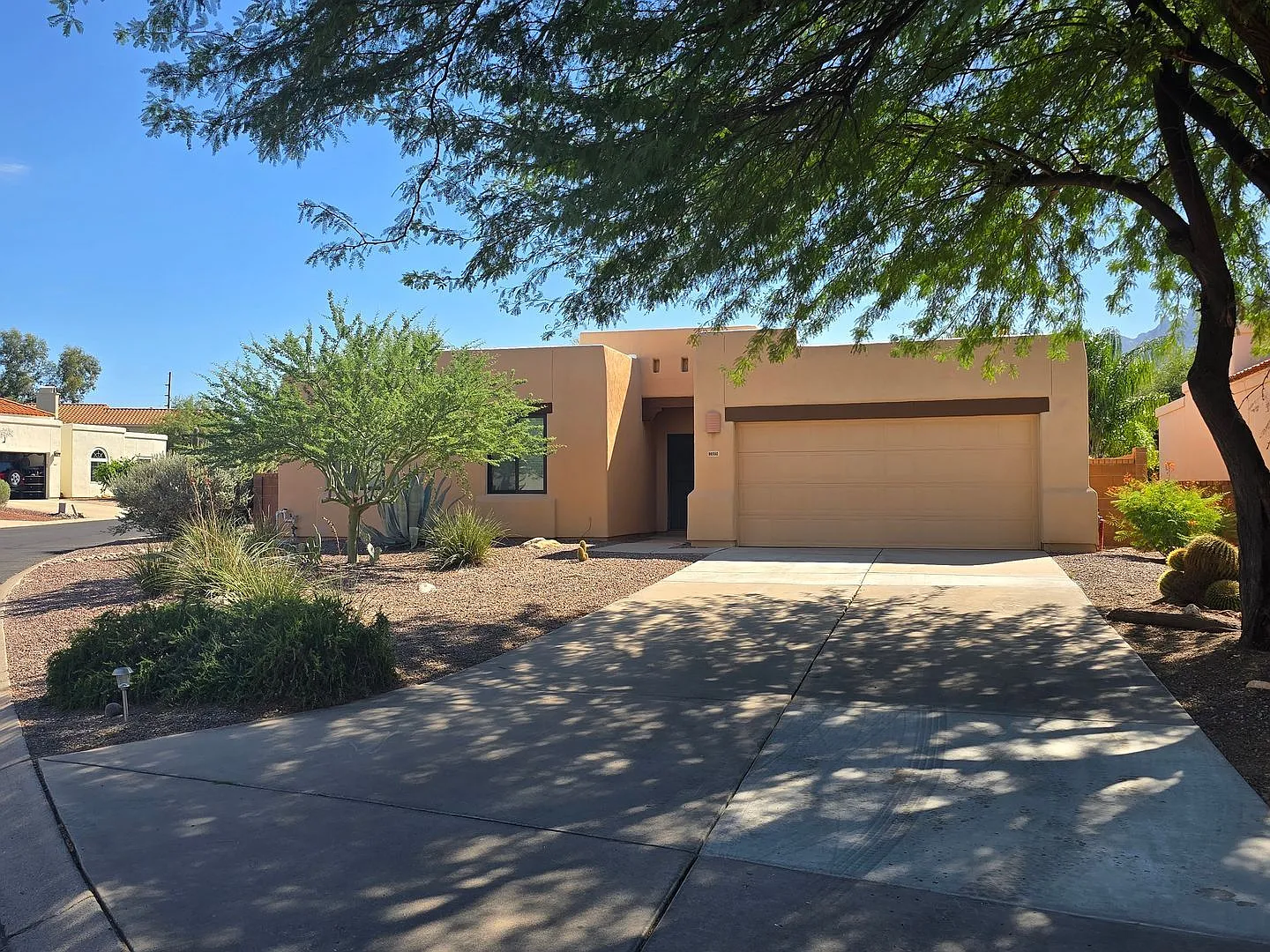 3 bed, 2.0 bath, 1485 sqft, $2,299 — Photo 1