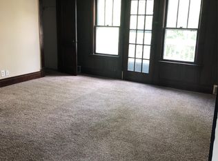 196 Sprenger Ave, Buffalo, NY 14211