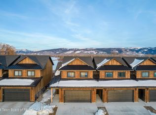 701 Stone Peak Loop, Driggs, ID 83422