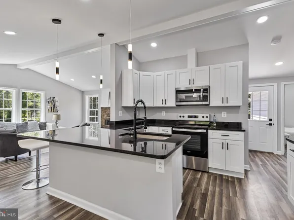 11700 Coleman St, Manassas, VA 20112