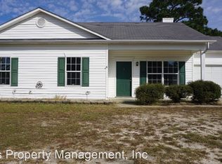 3854 Goforth Dr, Hope Mills, NC 28348