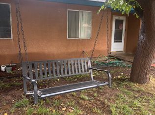 424 Vista Dr SW, Los Lunas, NM 87031